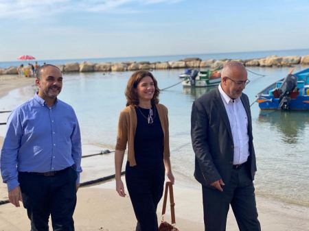 النائب السعدي والوزيرة زاندبرغ في زيارة عمل لجسر الزرقاء وقرية الصيادين